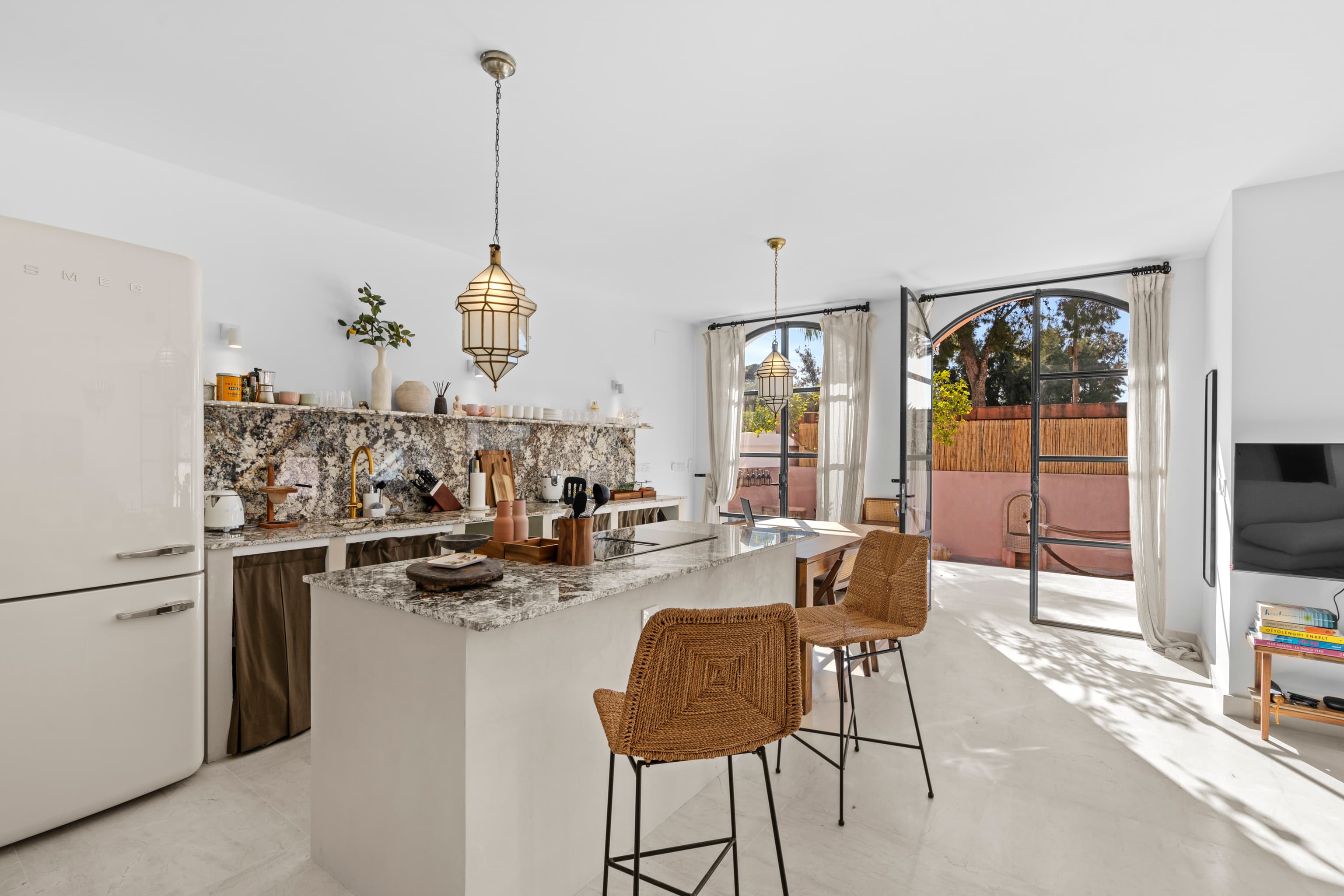 Villa con jardín · San Juan